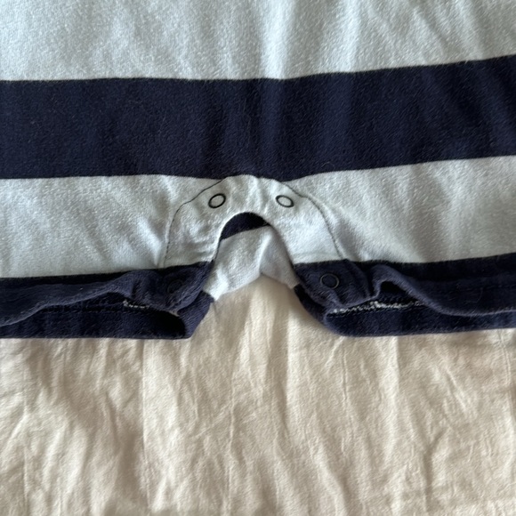 Ralph Lauren romper - Picture 3 of 4